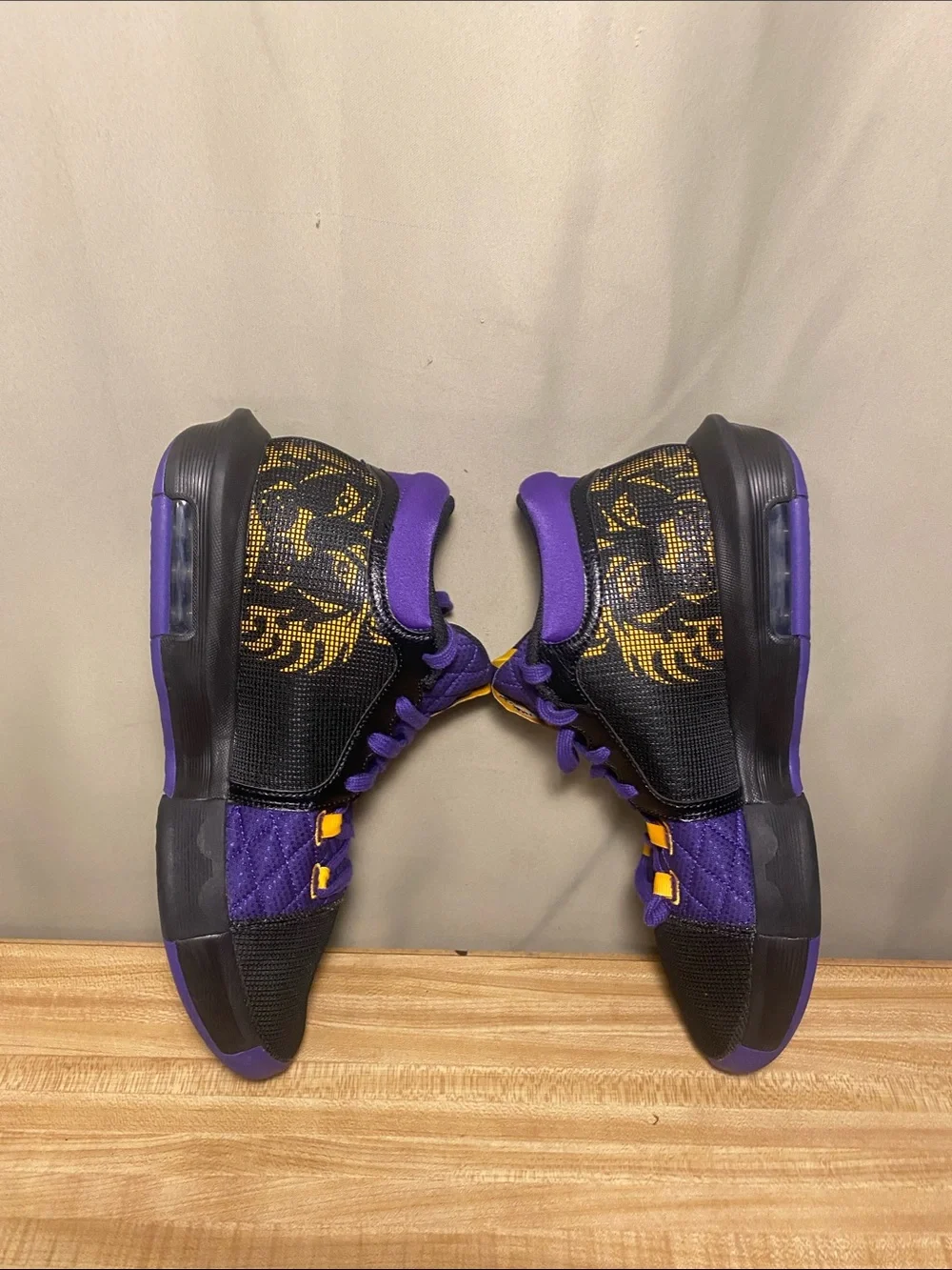 Nike LeBron Witness 8 Lakers Violet Golden (FB2239-001) Mens Basketball Shoes 12